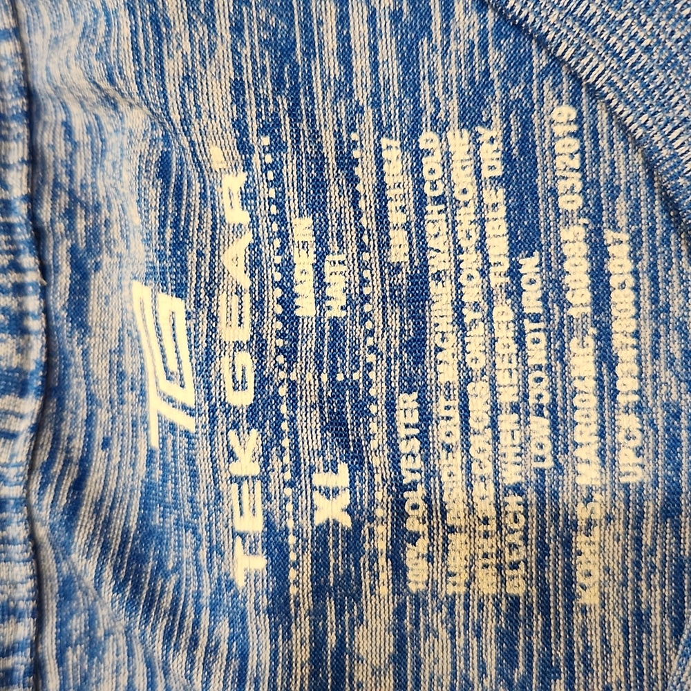Boy tank top active wear - Picture 3 of 3